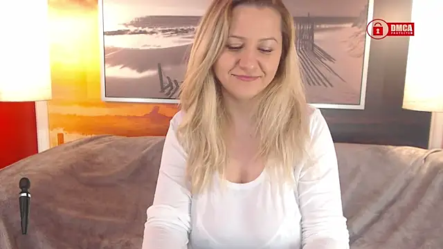 Snapshot of BigBoobsARRI chatting on 01-22-25, 08:51 BigBoobsARRI online show from 01-22-25, 08:51