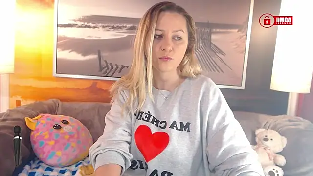 Snapshot of BigBoobsARRI chatting on 02-22-25, 06:28 BigBoobsARRI online show from 02-22-25, 06:28