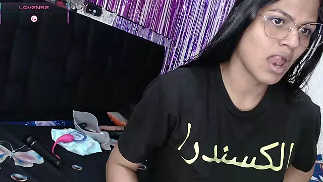 Snapshot of SweetAlmaa chatting on 11-27-25, 08:09 SweetAlmaa online show from 11-27-25, 08:09