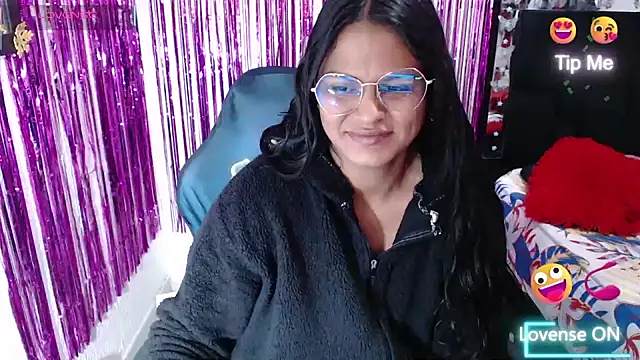 SweetAlmaa online show from 02-23-26, 10:16