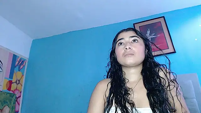 Snapshot of Gabby-carolaiin chatting on 02-19-25, 11:04 Gabby-carolaiin online show from 02-19-25, 11:04