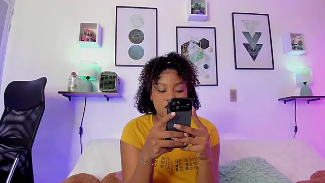 Snapshot of ohrianagibson chatting on 12-03-24, 12:30 ohrianagibson online show from 12-03-24, 12:30