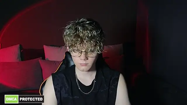 Keytaro online show from 03-31-26, 01:35