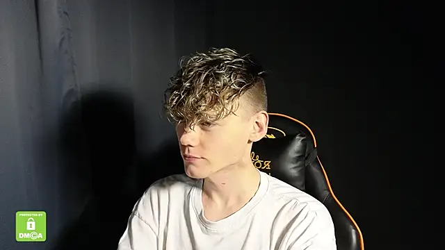 Keytaro online show from 01-12-26, 10:36