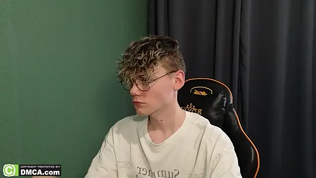 Keytaro online show from 02-11-26, 11:21