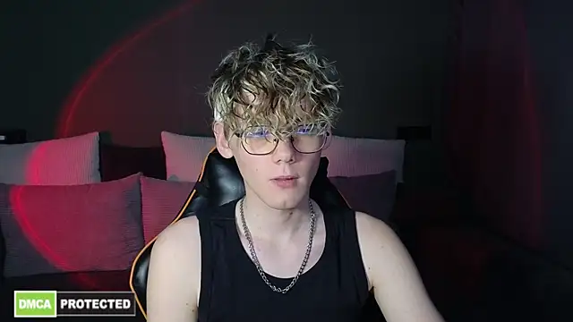 Keytaro online show from 04-11-26, 07:16