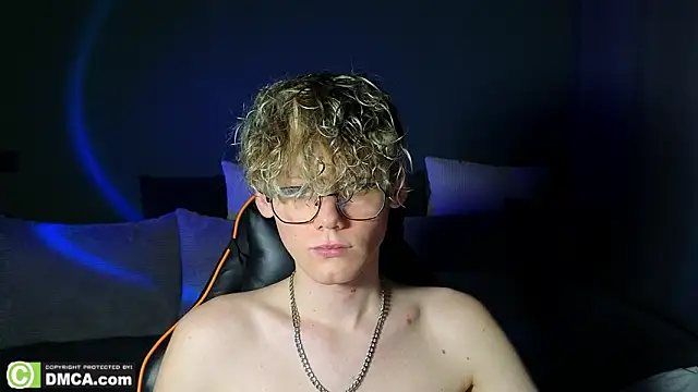 Keytaro online show from 03-08-26, 02:04