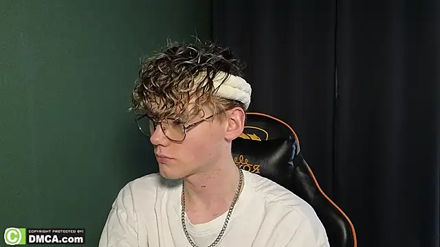 Keytaro online show from 02-25-26, 08:14