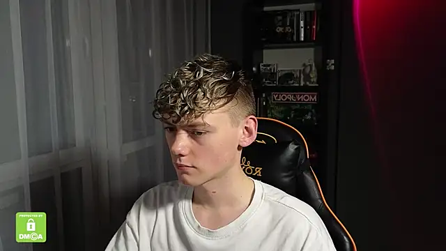 Keytaro online show from 11-13-25, 10:57