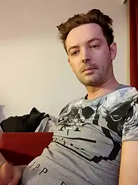 istiaqua90 online show from 01-15-25, 06:22