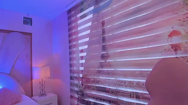 Isa little4u online show from 10-03-25, 03:35