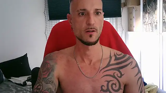 gabrielsaiyann online show from 11-04-25, 02:32