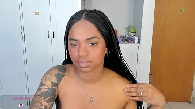 Marce 22 online show from 09-26-25, 01:23