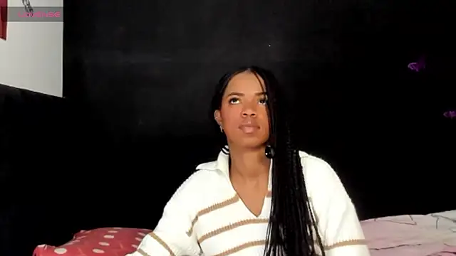 Snapshot of Marce_22 chatting on 06-09-26, 06:58 Marce 22 online show from 06-09-26, 06:58