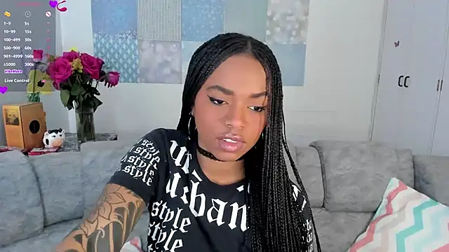 Marce 22 online show from 03-21-25, 05:56