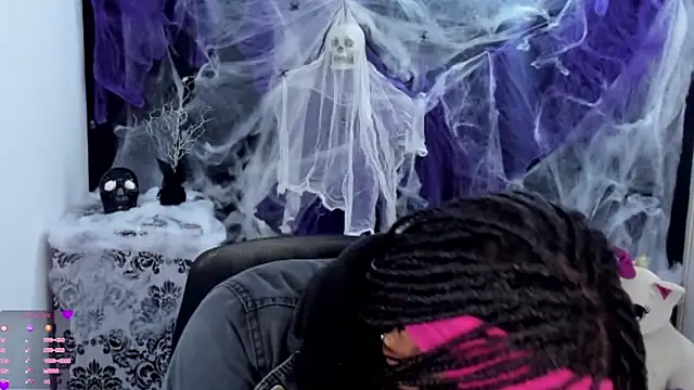 Marce 22 online show from 10-16-25, 04:43