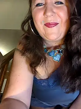 Snapshot of Candy-Desire chatting on 07-19-26, 06:37 Candy-Desire online show from 07-19-26, 06:37