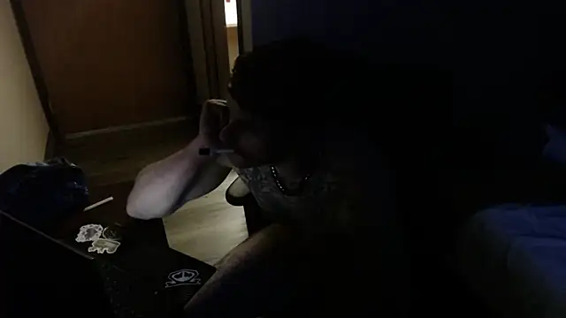 UnCuTupTheBuTT online show from 01-06-26, 08:40