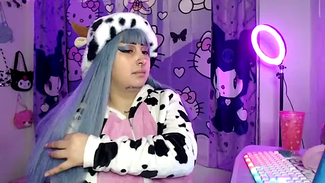 lussyevans24 online show from 10-21-25, 05:51