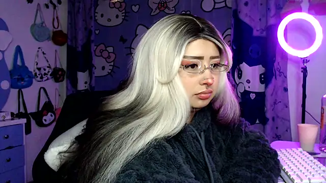 lussyevans24 online show from 03-02-26, 05:08