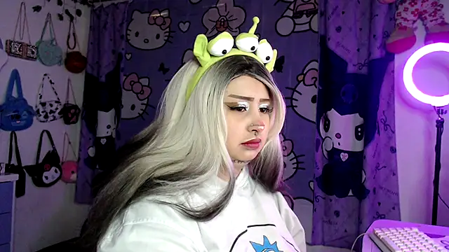 lussyevans24 online show from 02-06-26, 06:31