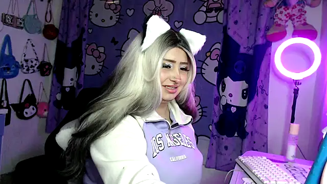 lussyevans24 online show from 02-11-26, 06:46