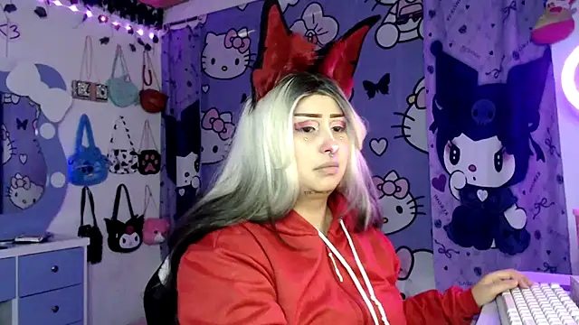 lussyevans24 online show from 12-02-25, 03:07