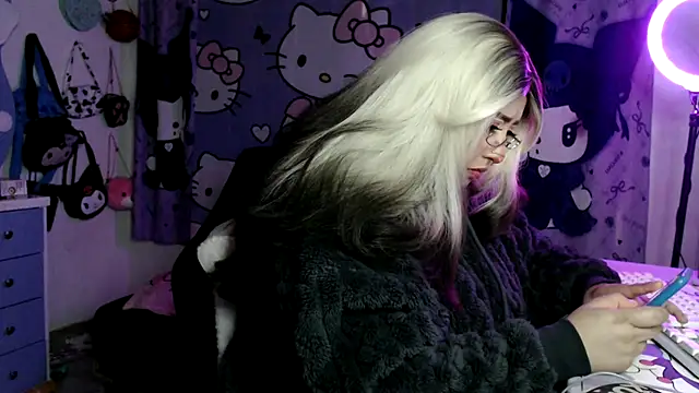 lussyevans24 online show from 03-25-26, 04:12