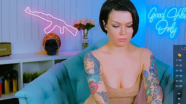 My toys pink online show from 03-08-25, 09:17