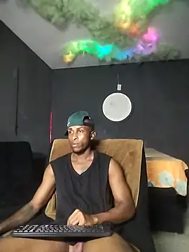 Ostinsanto online show from 11-27-25, 01:50