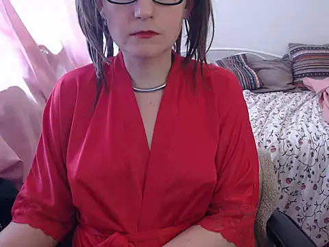 Snapshot of SofieStarlet chatting on 05-14-26, 02:25 SofieStarlet online show from 05-14-26, 02:25