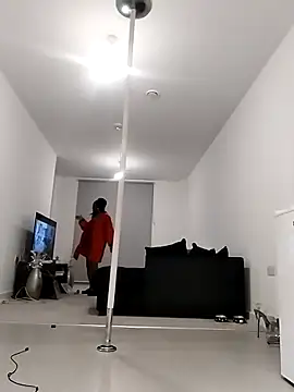 Cinderella Jewels  online show from 03-11-26, 09:20