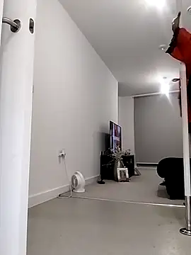 Cinderella Jewels  online show from 11-07-25, 08:13