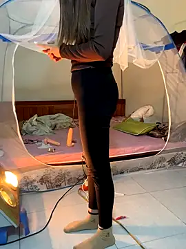 PussyWet  online show from 11-05-25, 07:50