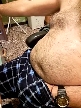 Escondido52 online show from 02-11-25, 09:09