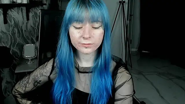 LexiWenford online show from 09-22-25, 02:50