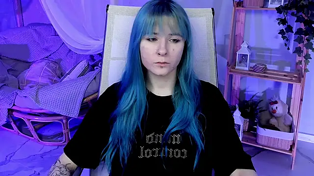 LexiWenford online show from 10-08-25, 03:08