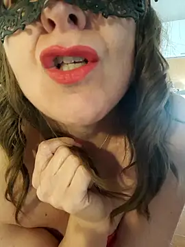 Snapshot of Viola8p chatting on 01-23-25, 10:11 Viola8p online show from 01-23-25, 10:11