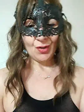 Snapshot of Viola8p chatting on 02-04-25, 10:32 Viola8p online show from 02-04-25, 10:32
