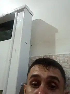 Snapshot of noiadosub chatting on 02-15-26, 08:13 noiadosub online show from 02-15-26, 08:13