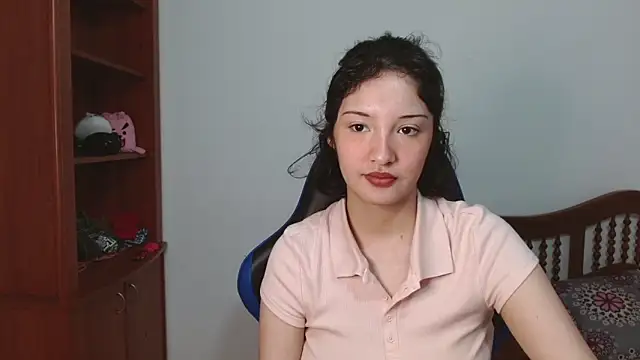 alexaa08 online show from 09-23-25, 12:01