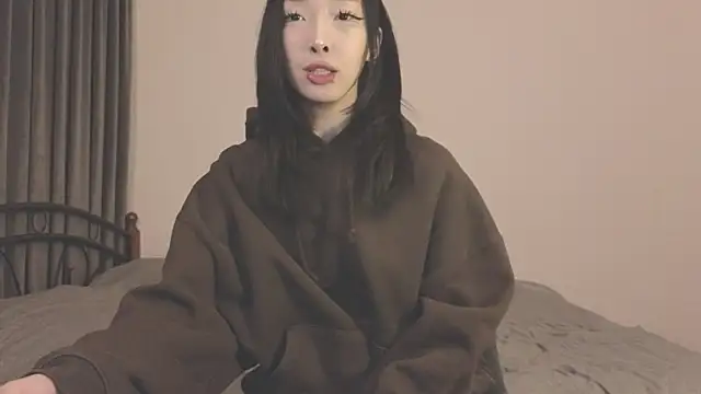 fairy di online show from 10-05-25, 06:20