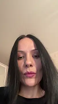 Snapshot of Devil_Goddess chatting on 11-27-25, 12:16 Devil Goddess online show from 11-27-25, 12:16