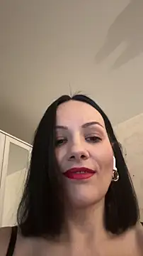 Snapshot of Devil_Goddess chatting on 11-14-25, 12:31 Devil Goddess online show from 11-14-25, 12:31