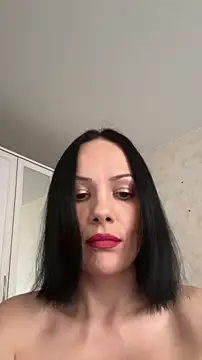 Snapshot of Devil_Goddess chatting on 10-30-25, 01:09 Devil Goddess online show from 10-30-25, 01:09