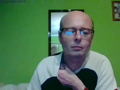 Tiger202441 online show from 11-21-25, 09:58