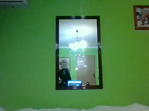 Tiger202441 online show from 10-18-25, 07:27