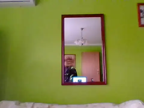 Tiger202441 online show from 10-13-25, 08:38