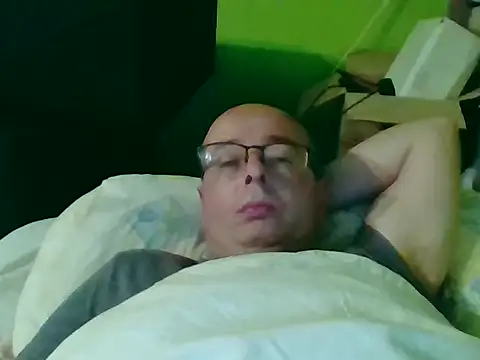 Tiger202441 online show from 10-27-25, 10:11