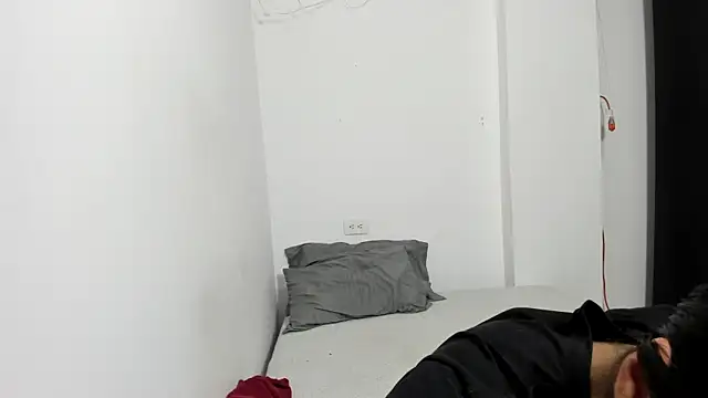 monse 02 online show from 07-24-26, 03:41